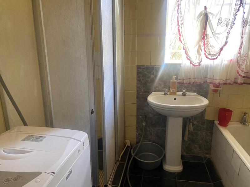 5 Bedroom Property for Sale in Top Town Eastern Cape